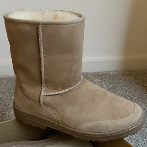 UGG Ultra Short Revival Boot